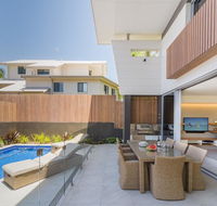 KoKo's Beach House
