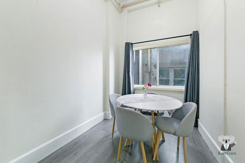 KOZYGURU Kings Cross SKY GARDEN Studio CBD - Airlie Beach Holiday 3