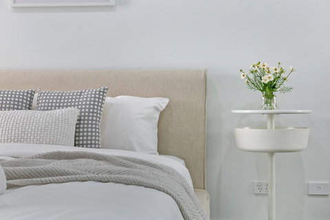 KOZYGURU MASCOT WALK TO STATION MODERN DESIGNER 2 BED APT FREE PARKING NMA260-312 - Airlie Beach Holiday 1