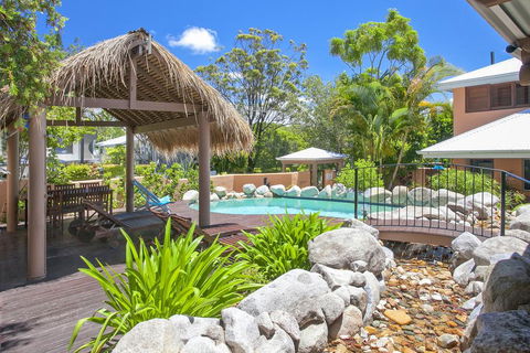 L'Auberge Noosa - Airlie Beach Holiday 1
