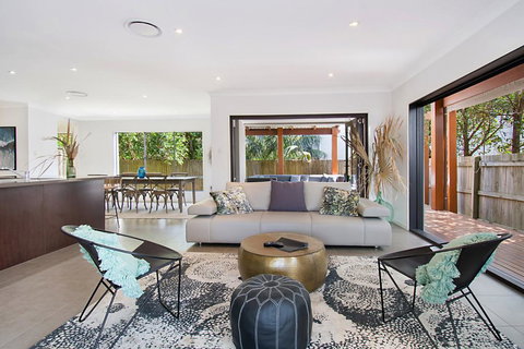 La Luna - Lennox Head - Airlie Beach Holiday 0
