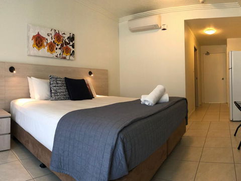 Lagoons Studio Swim Out With Heated Pool - Airlie Beach Holiday 2