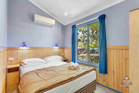 Lake Tinaroo Holiday Park - Airlie Beach Holiday 1