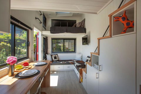 LH@LBH (Little House @ Little Blow Hole) - Airlie Beach Holiday 3