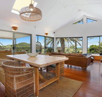 Lighthouse Lodge