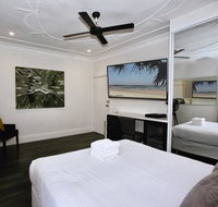 Lux  Quiet Apartment in Potts Point - Airlie Beach Holiday