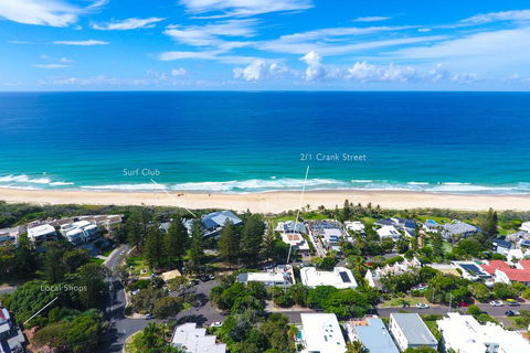 Luxury Beachside Apartment - Airlie Beach Holiday 3