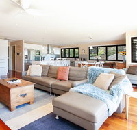 Luxury Family Entertainer Minutes From Manly Beach - Airlie Beach Holiday