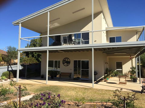 Lyreen's Apartment - Airlie Beach Holiday 0
