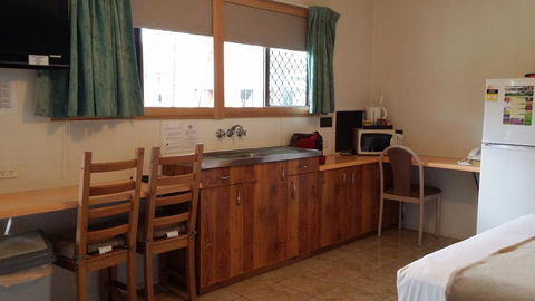 Mackay Motor Inn - Airlie Beach Holiday 2