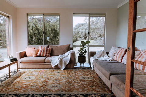 Margaret River Air Bnb - Airlie Beach Holiday 0