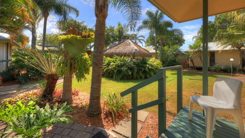 Maroochy River Resort & Bungalows - Airlie Beach Holiday 0