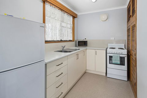 Marsden Court - Airlie Beach Holiday 1