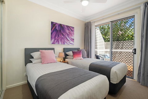 Mayfield Short Stay Apartments - Airlie Beach Holiday 2