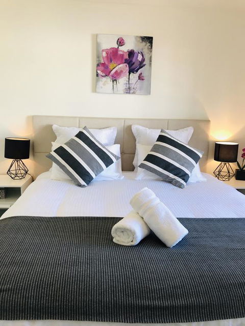 Melbourne Inner City Short Stay Near Flemington Racecourse Free Wifi And Netflix - Airlie Beach Holiday 3