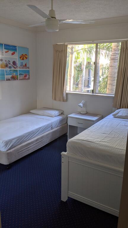 Mermaid Beach Apartment - Airlie Beach Holiday 3