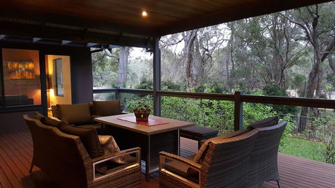 Mistover Valley Yallingup - Airlie Beach Holiday 0