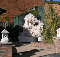 Mt Kuring-Gai Motel - Airlie Beach Holiday
