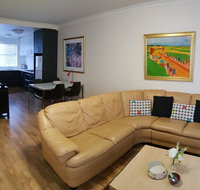 Mt.Lawley Superb 2 BR location Comfort style 2 - Airlie Beach Holiday