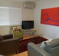 Mt.Lawley Superb 2 BR location Comfort style 3 - Airlie Beach Holiday