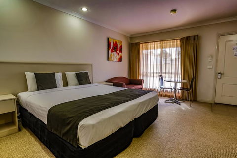 Murray Waters Motor Inn & Apartments - Airlie Beach Holiday 3