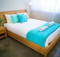 Cottesloe Artist's Beach Retreat - Airlie Beach Holiday