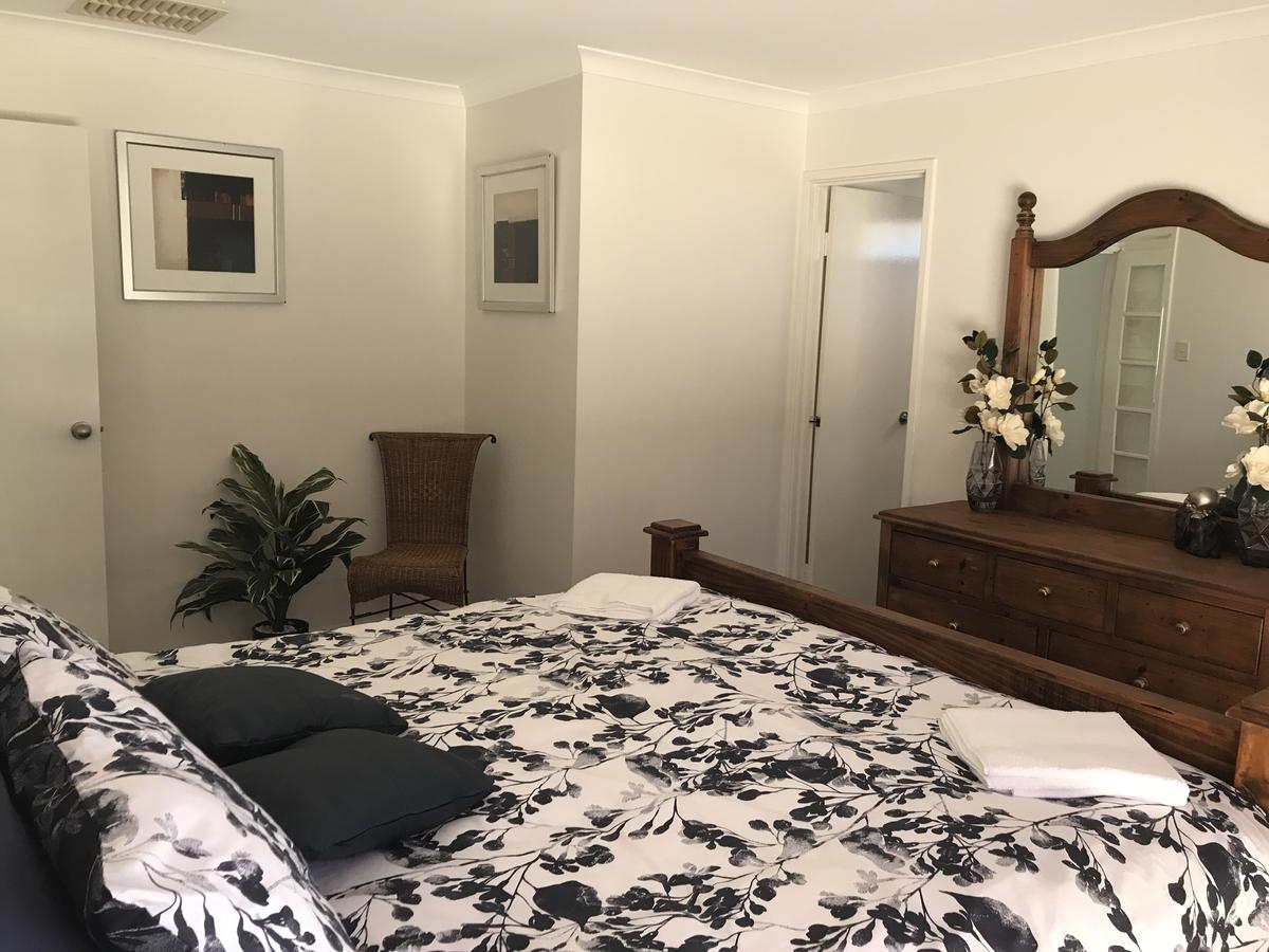 Beldon WA Airlie Beach Holiday