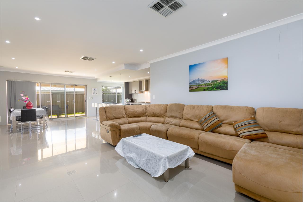 Harrisdale WA Airlie Beach Holiday