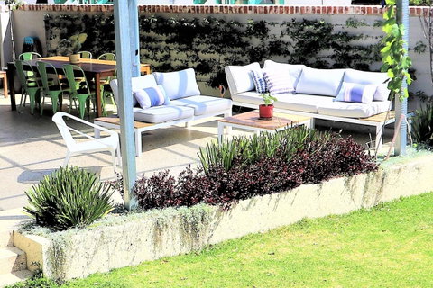 Fremantle Heritage Home For You To Enjoy! - Airlie Beach Holiday 15
