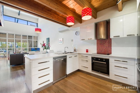 Spacious Central Townhouse - Airlie Beach Holiday 3
