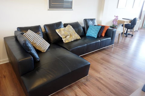 Studio 208 With Ocean Views - Airlie Beach Holiday 10