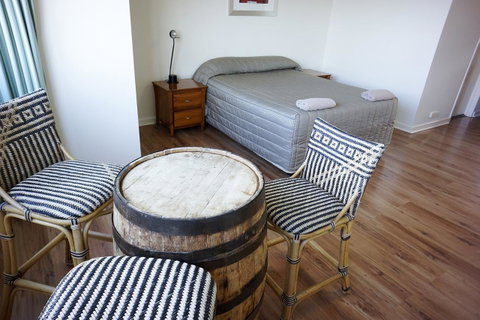 Studio 208 With Ocean Views - Airlie Beach Holiday 2
