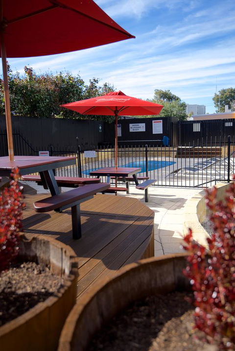 The Murray Hotel - Airlie Beach Holiday 8