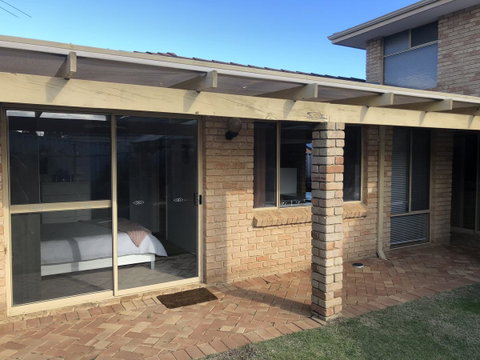 Dampier House Mullaloo-Perth - Airlie Beach Holiday 5