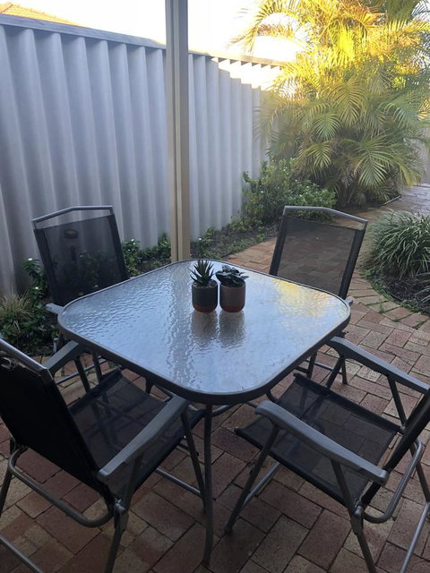 Dampier House Mullaloo-Perth - Airlie Beach Holiday 18