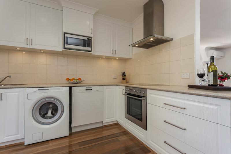 Willagee WA Airlie Beach Holiday