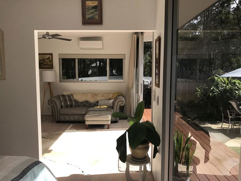 Banksia Luxury Villa - Airlie Beach Holiday 12