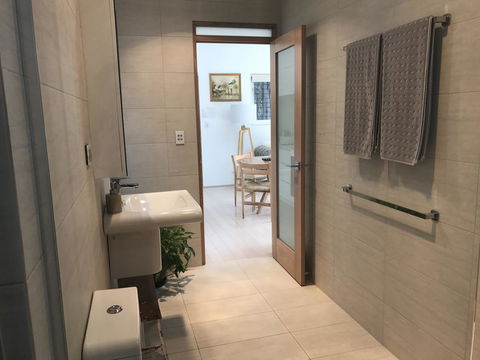 Banksia Luxury Villa - Airlie Beach Holiday 14