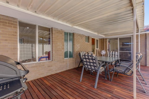 Brilliant, Neat, Convenient, Family-friendly House - Airlie Beach Holiday 14