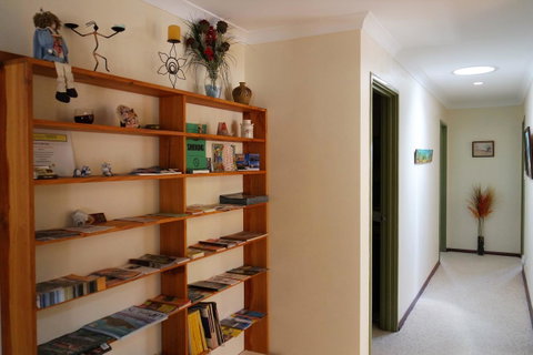 Eleebana Guest House - Airlie Beach Holiday 42