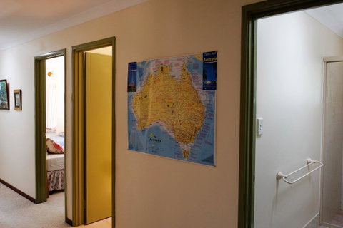 Eleebana Guest House - Airlie Beach Holiday 43