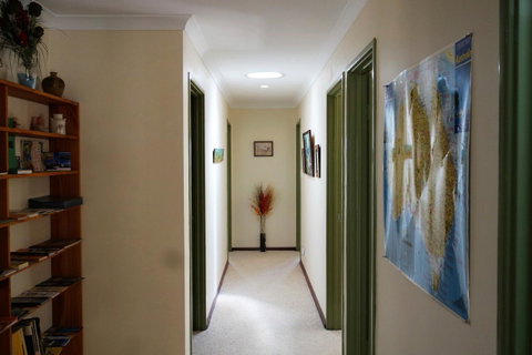 Eleebana Guest House - Airlie Beach Holiday 41