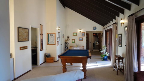 Eleebana Guest House - Airlie Beach Holiday 23