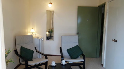 Eleebana Guest House - Airlie Beach Holiday 6