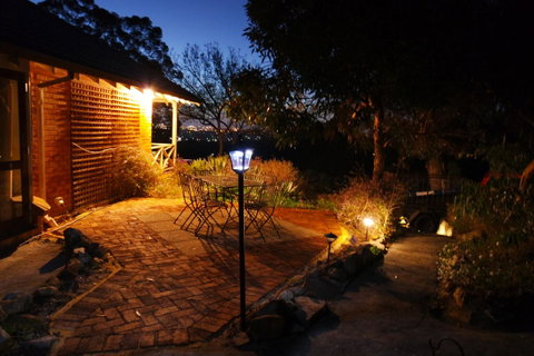 Eleebana Guest House - Airlie Beach Holiday 37