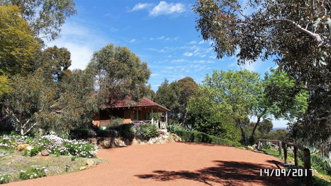 Eleebana Guest House - Airlie Beach Holiday 19