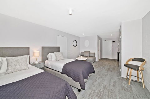 Atrium Hotel Mandurah - Airlie Beach Holiday 33