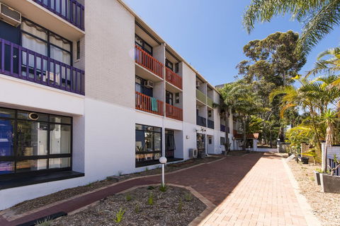 Billabong Backpackers Resort - Airlie Beach Holiday 32