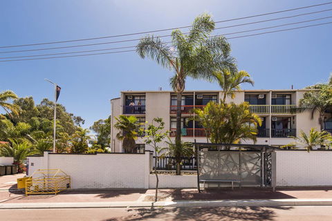 Billabong Backpackers Resort - Airlie Beach Holiday 33