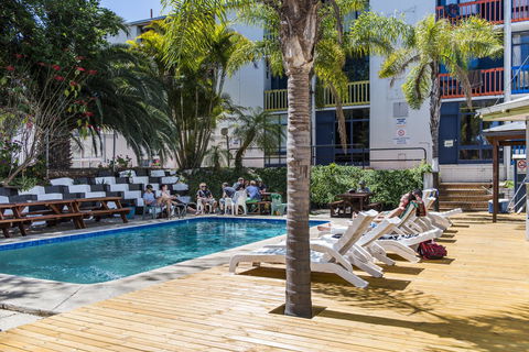 Billabong Backpackers Resort - Airlie Beach Holiday 28